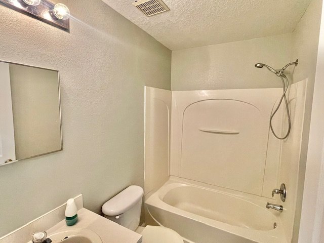 Sanford - 4 Bedroom, 2 Bathroom - $2,395.00 property image