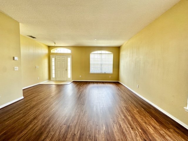 Sanford - 3 Bedrooms, 2 Bathrooms - $2095.00 property image