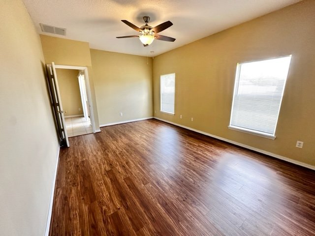 Sanford - 3 Bedrooms, 2 Bathrooms - $2095.00 property image