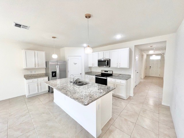 Sanford - 4 Bedroom, 2 Bathroom - $1,995.00 property image