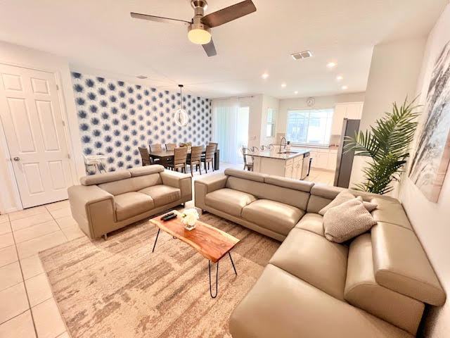 Kissimmee, - 4 Bedroom, 4.5 Bathroom - $4095.00 property image