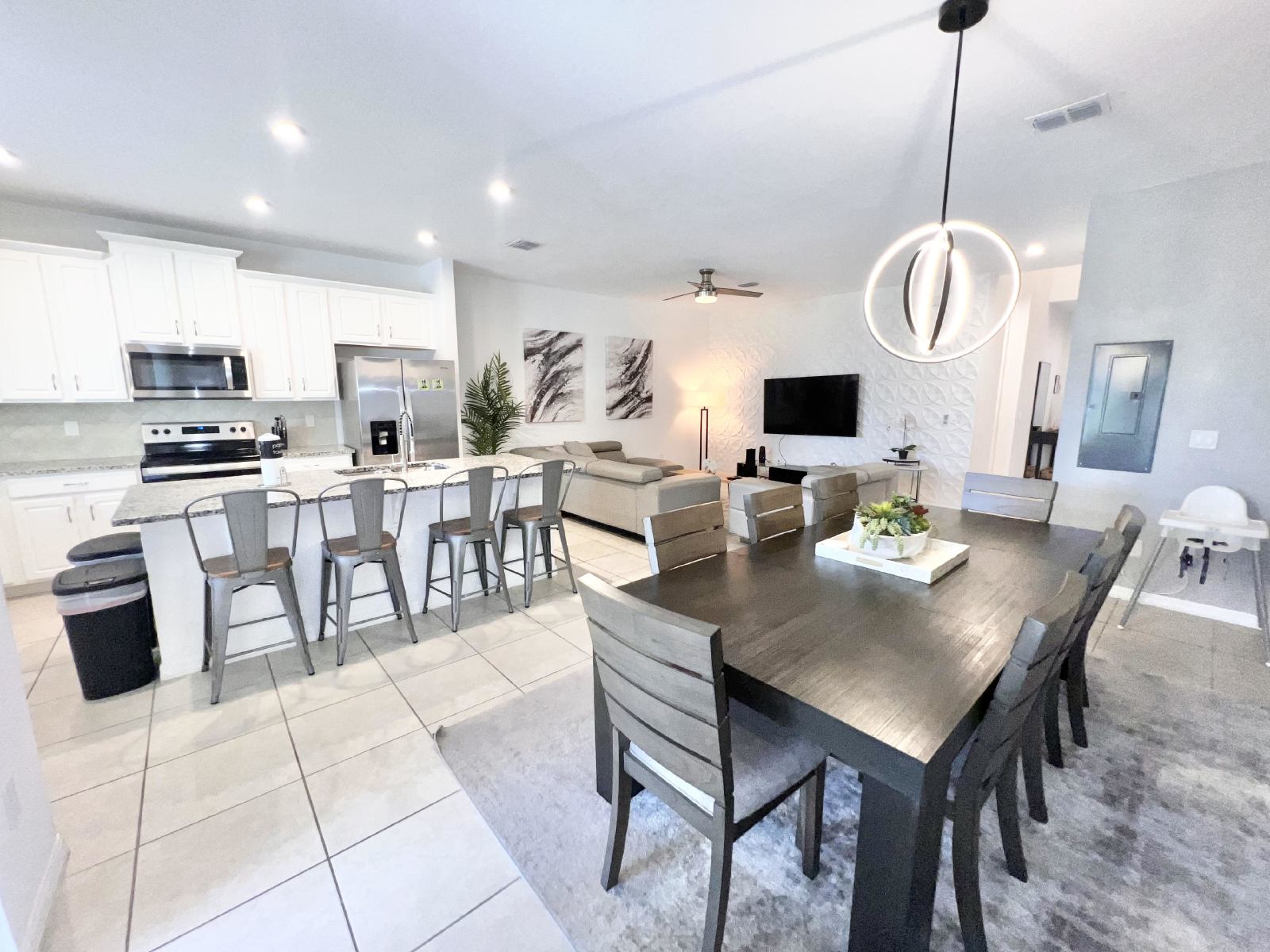 Kissimmee, - 4 Bedroom, 4.5 Bathroom - $4095.00 property image