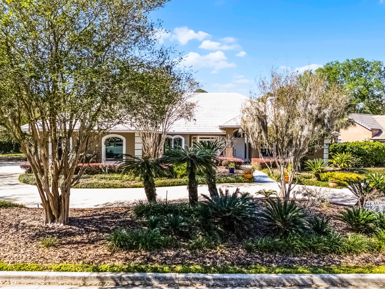 Orlando - 4 Bedroom, 3.5 Bathrooms – $4,595.00 property image