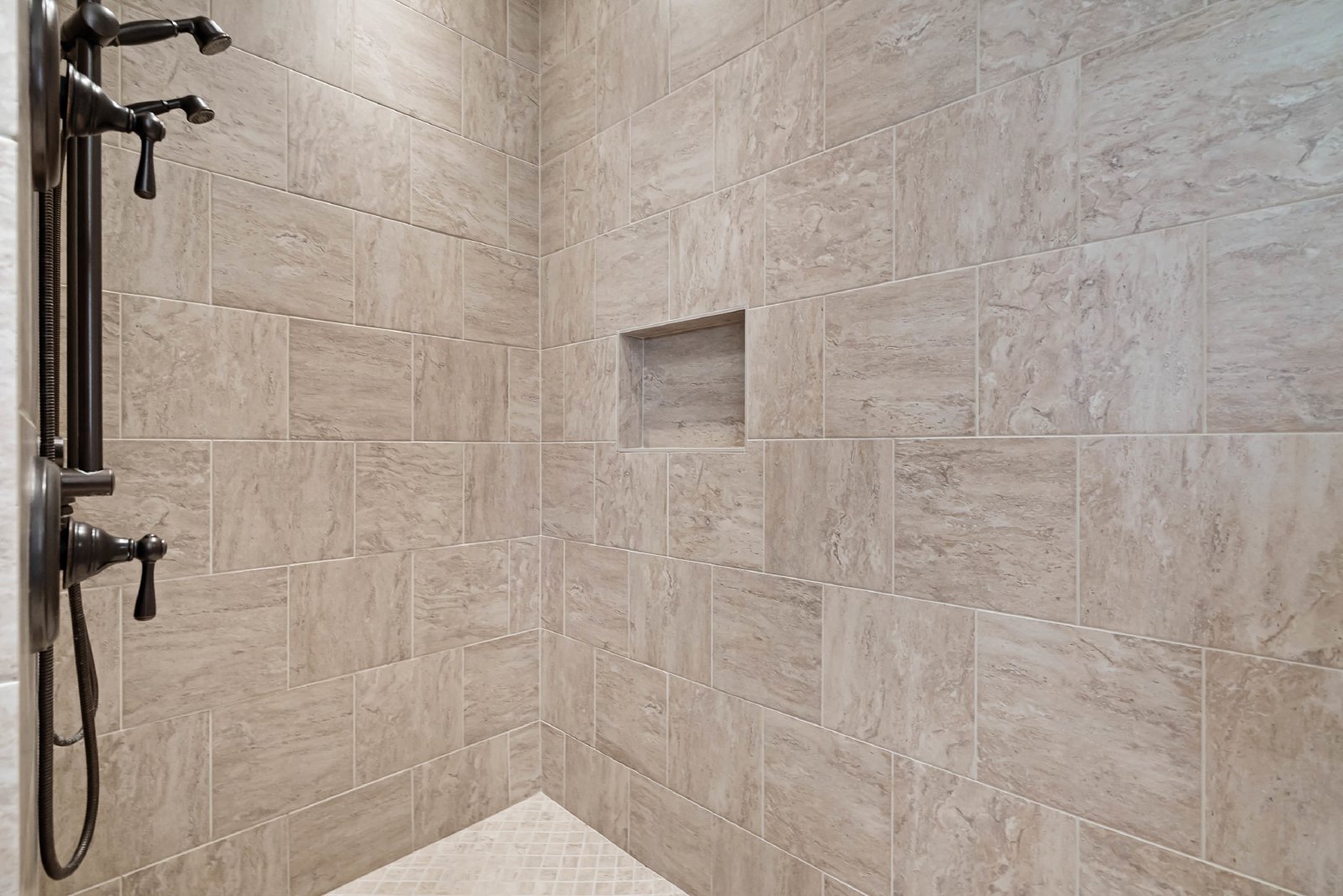 Orlando - 4 Bedroom, 3.5 Bathrooms – $4,595.00 property image