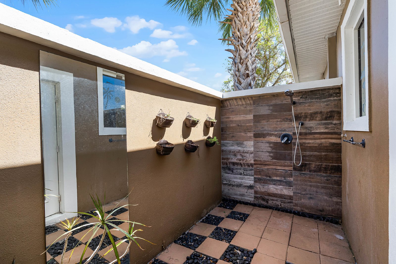 Orlando - 4 Bedroom, 3.5 Bathrooms – $4,595.00 property image