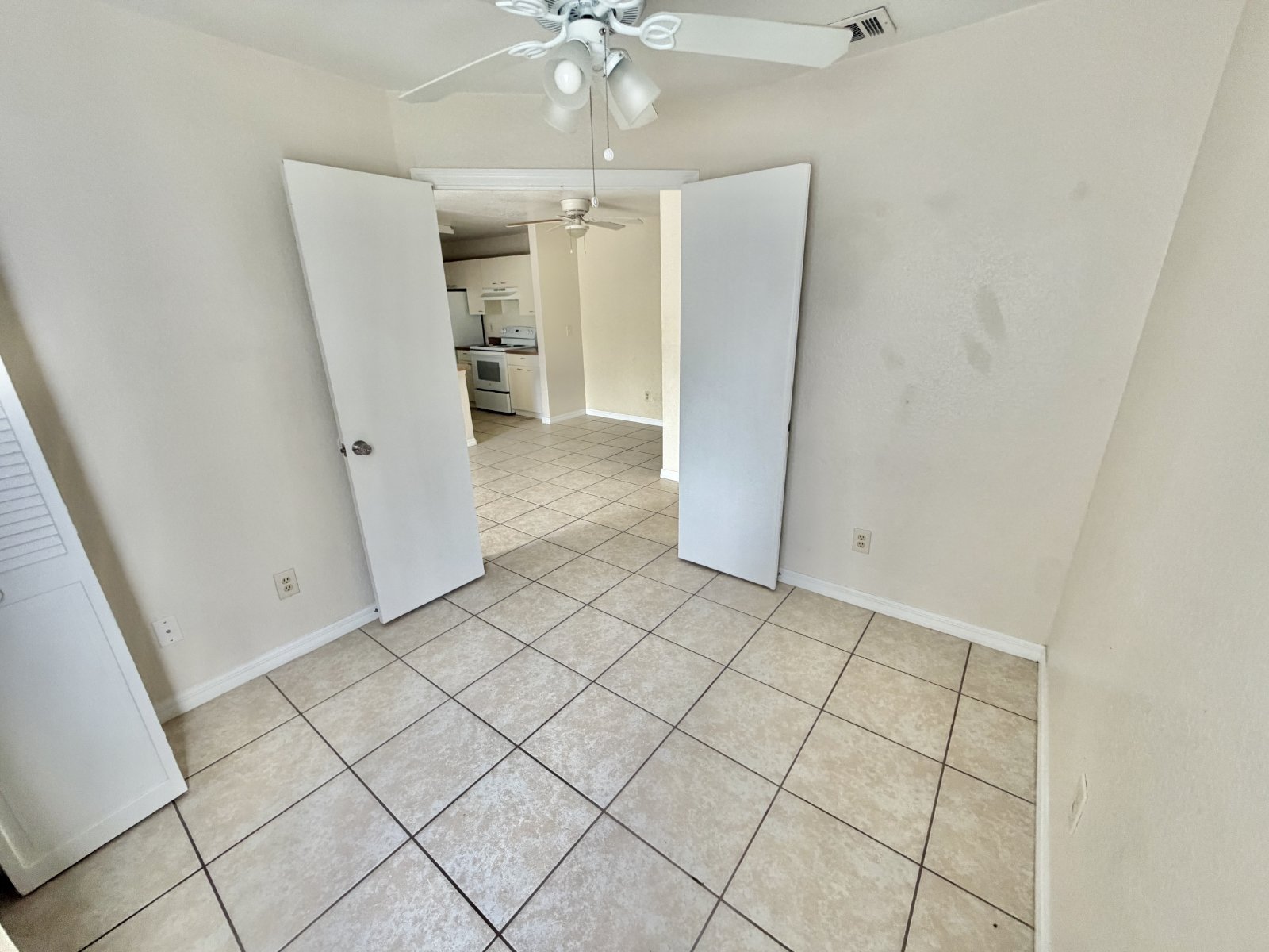 Orlando - 2 Bedroom, 1 Bathroom - $1495.00 property image