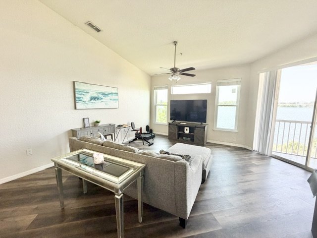 Maitland - 2 Bedroom, 2 Bathroom - $1,950.00 property image
