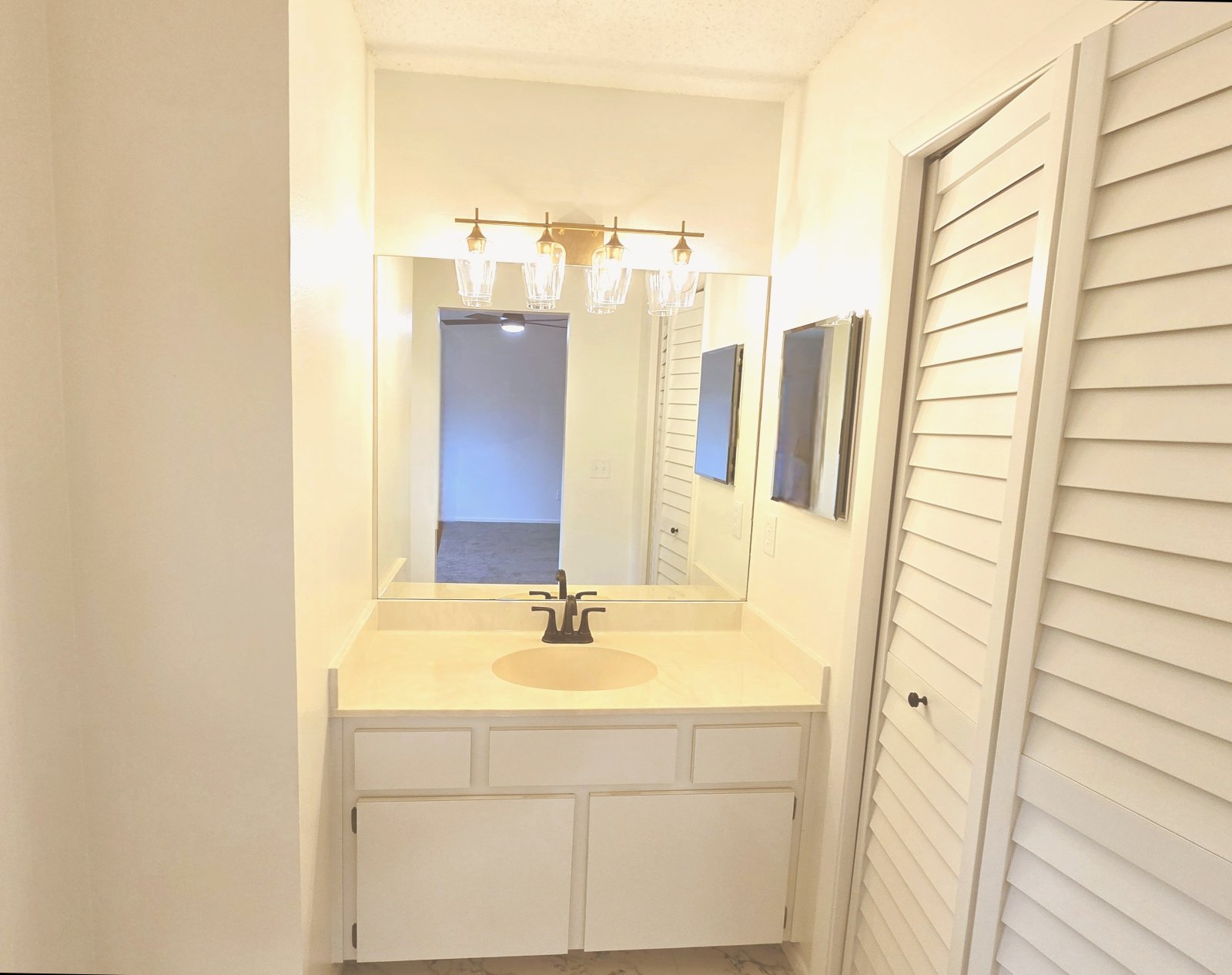 Lake Mary - 2 Bedroom, 2.5 Bathroom - $2,245.00 property image