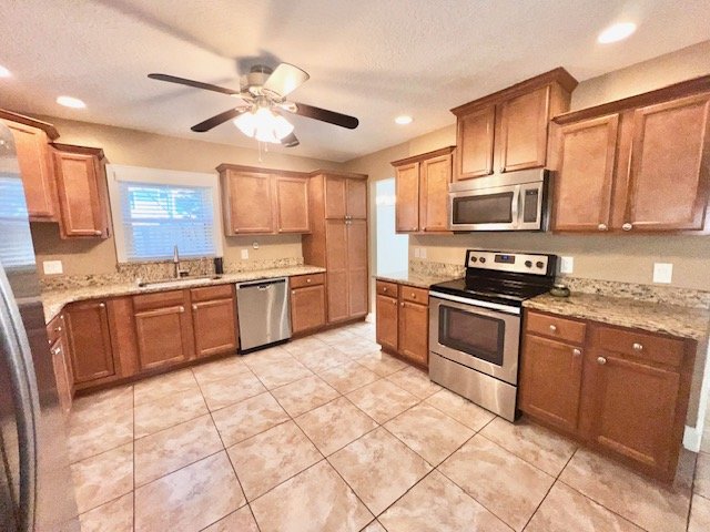Oviedo - 3 Bedroom, 2.5 Bathroom – $2495.00 property image