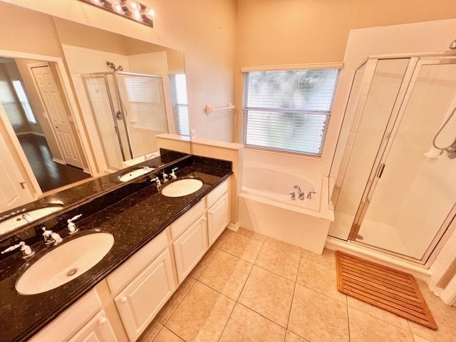 Orlando - 4 Bedroom, 2.5 Bathroom - $2,995.00 property image