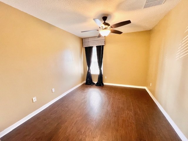 Orlando - 4 Bedroom, 2.5 Bathroom - $2,995.00 property image