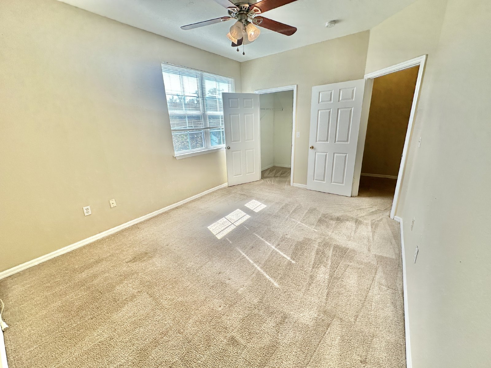 Orlando - 2 Bedroom, 2.5 Bathroom -$1950.00 property image