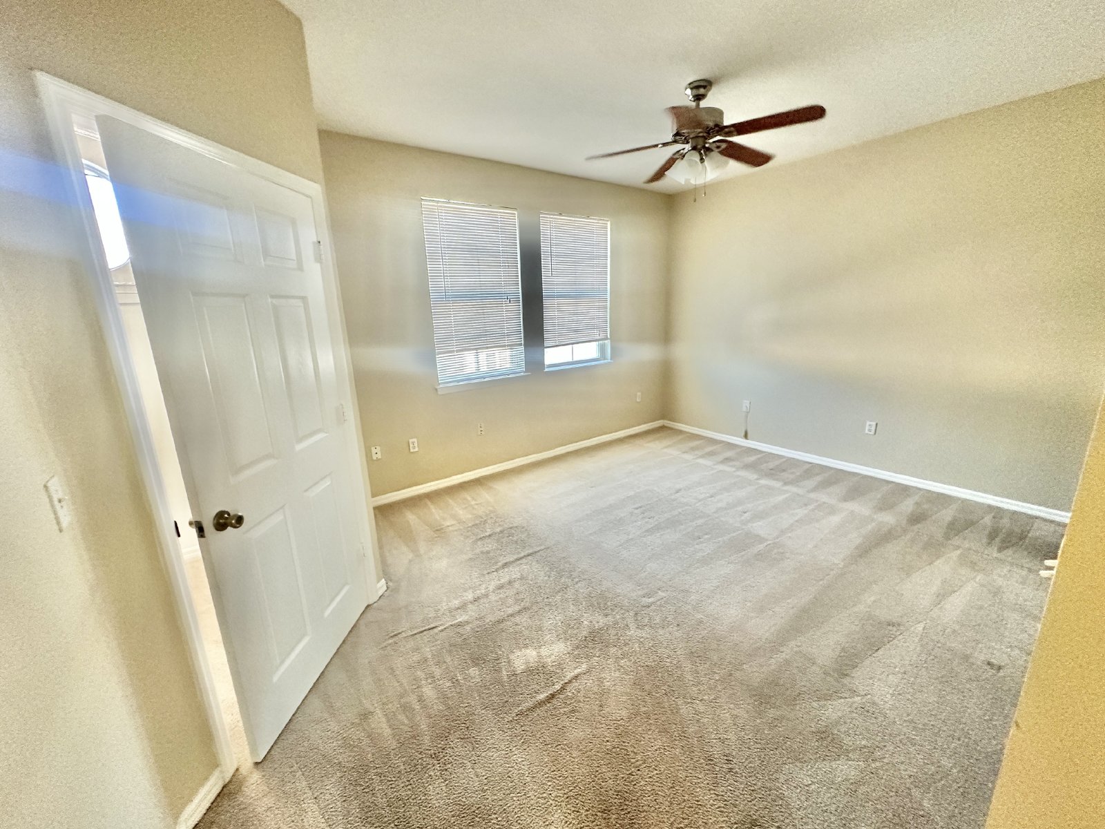 Orlando - 2 Bedroom, 2.5 Bathroom -$1950.00 property image