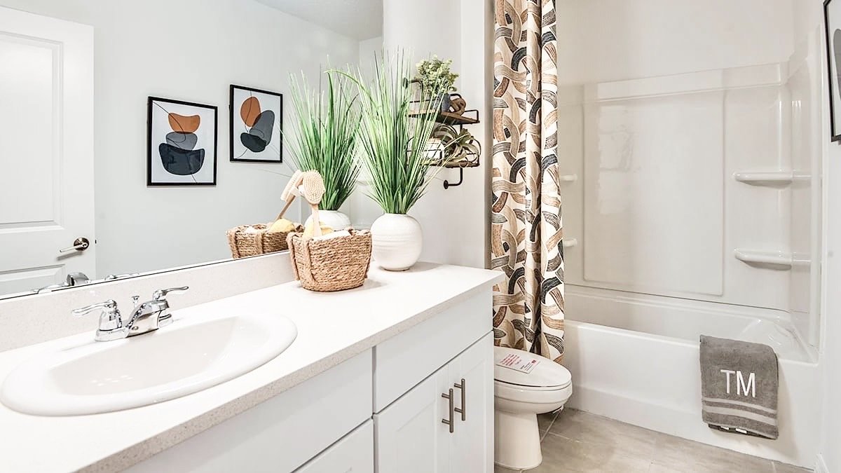 Edgewater - 4 Bedroom, 3 Bathroom - $2,895.00 property image