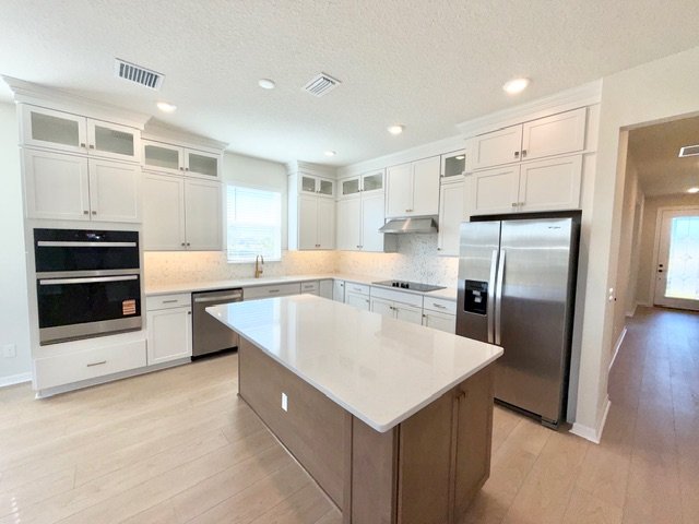 Saint Cloud - 4 Bedroom, 2 Bathroom - $2595.00 property image