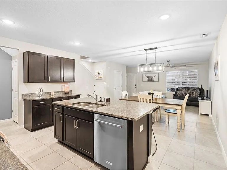 Debary - 3 Bedrooms, 2.5 Bathrooms – $2,295.00 property image