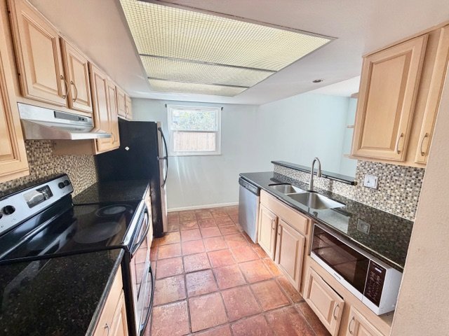 Longwood - 4 Bedrooms, 2 Bathrooms – $2,495.00 property image