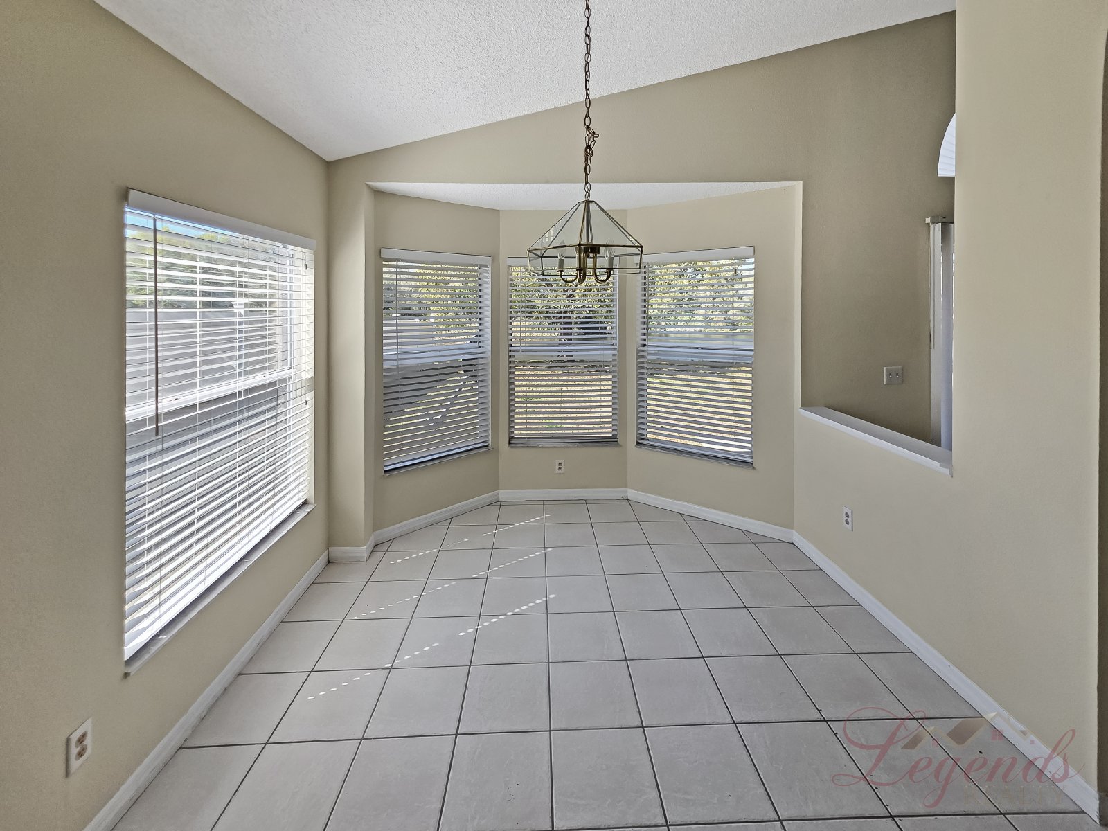 Oviedo - 3 Bedroom, 2.5 Bathroom, Water View - $2,195.00 property image