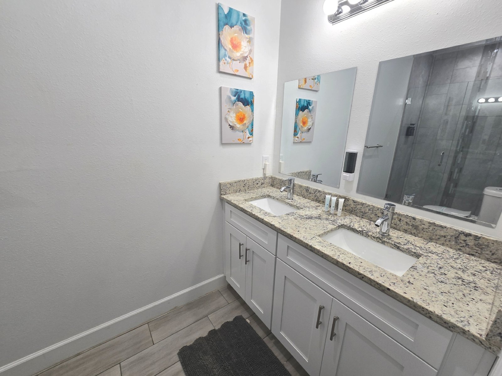 Orlando - 3 Bedrooms, 2 Bathrooms – $2,295.00 property image