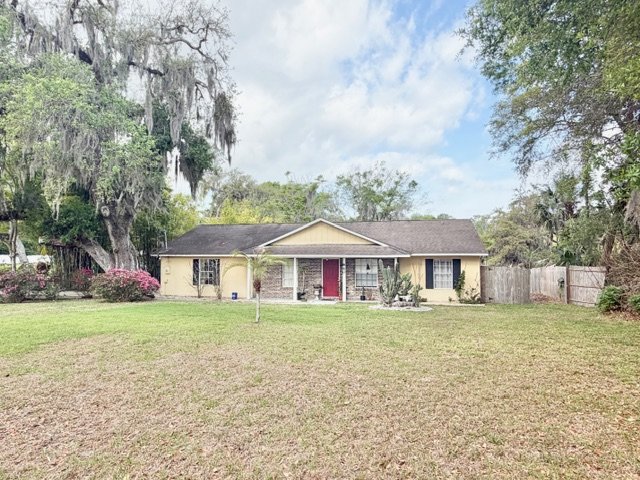 Deltona - 3 Bedroom, 2 Bathroom - 1,895.00 property image