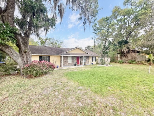 Deltona - 3 Bedroom, 2 Bathroom - 1,895.00 property image