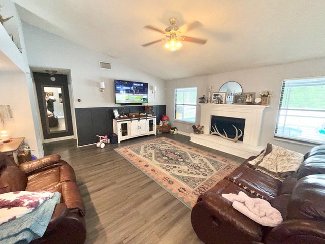 Deltona - 3 Bedroom, 2 Bathroom - POOL HOME - $2,695.00 property image