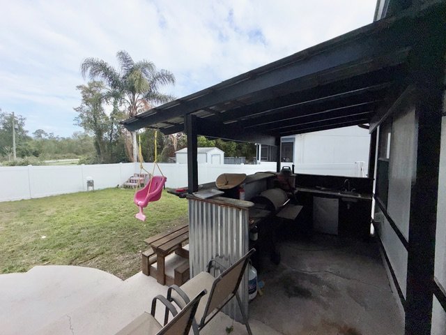 Deltona - 3 Bedroom, 2 Bathroom - POOL HOME - $2,695.00 property image