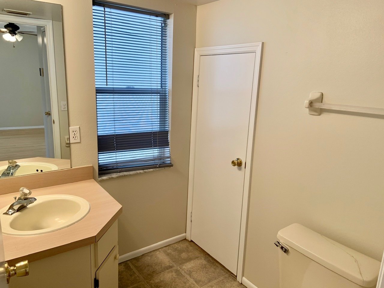 Apopka - 3 Bedroom, 2.5 Bathroom - $1,795.00 property image