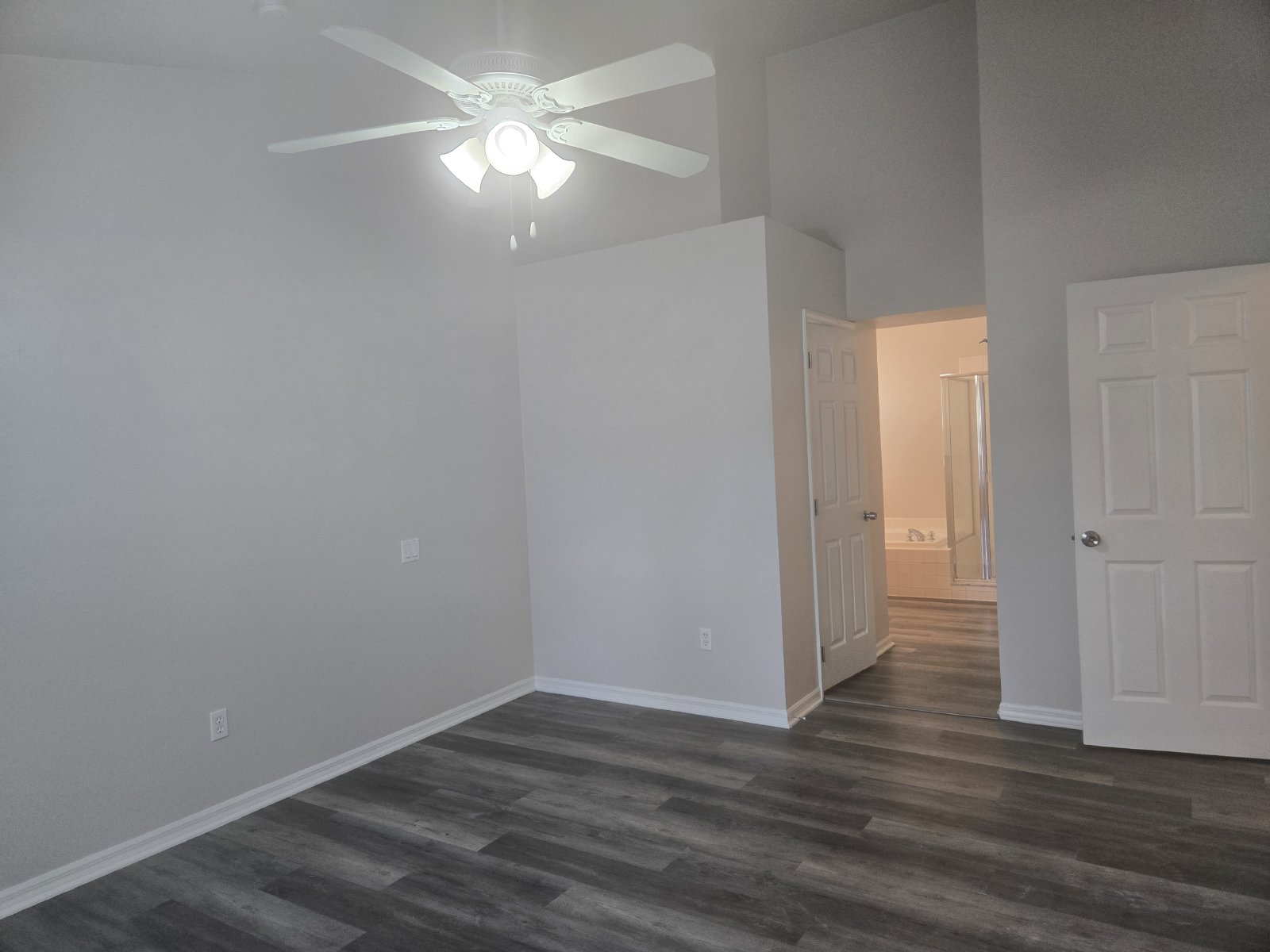 Lake Mary - 3 Bedrooms, 2 Bathrooms – $2,495.00 property image