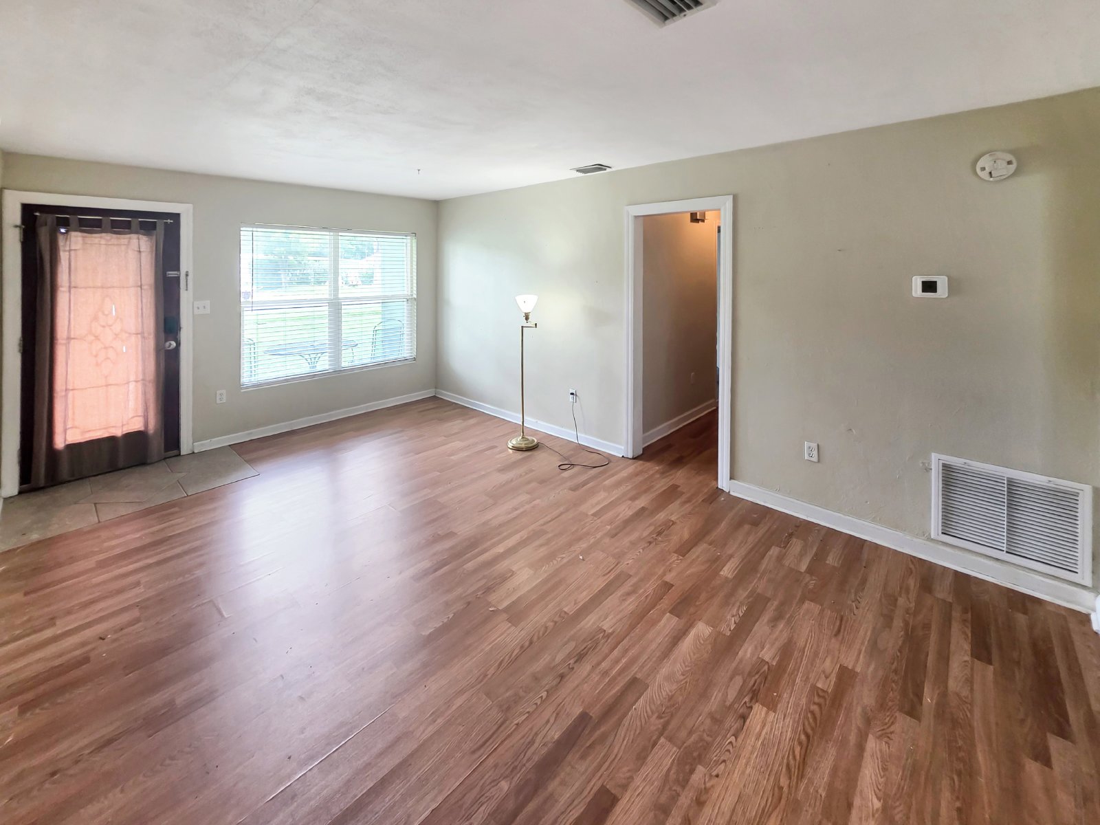 Winter Park - 3 Bedroom, 1 Bathroom - $2,395.00 property image