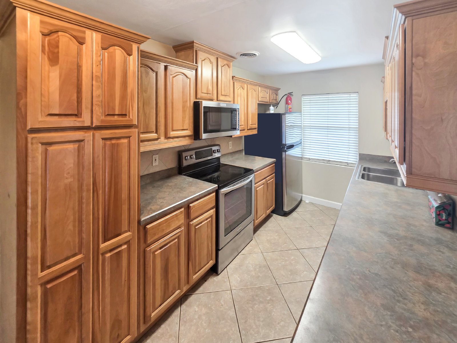 Winter Park - 3 Bedroom, 1 Bathroom - $2,395.00 property image