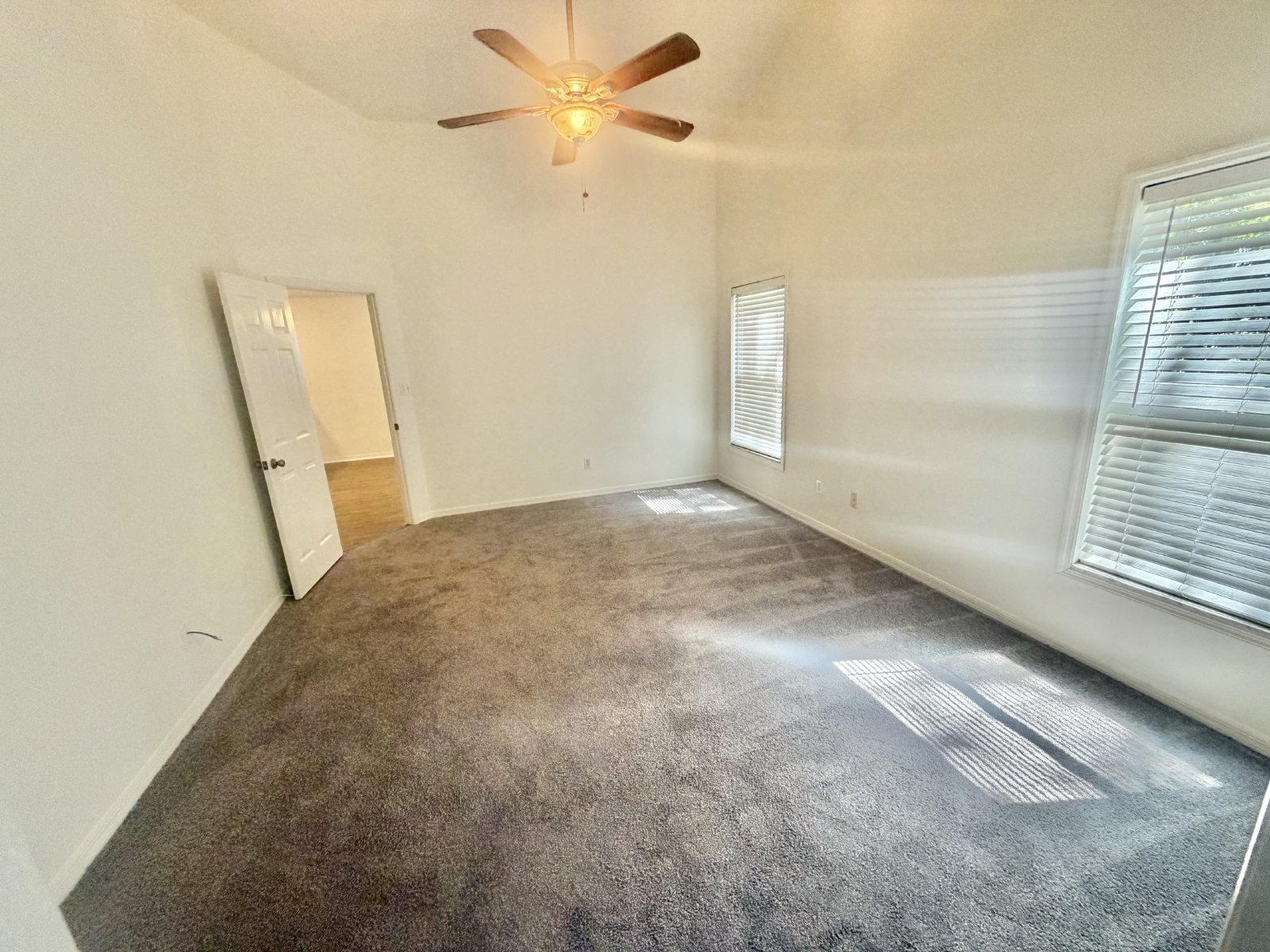 Longwood - 3 Bedroom, 2 Bathroom - $2,325.00 property image