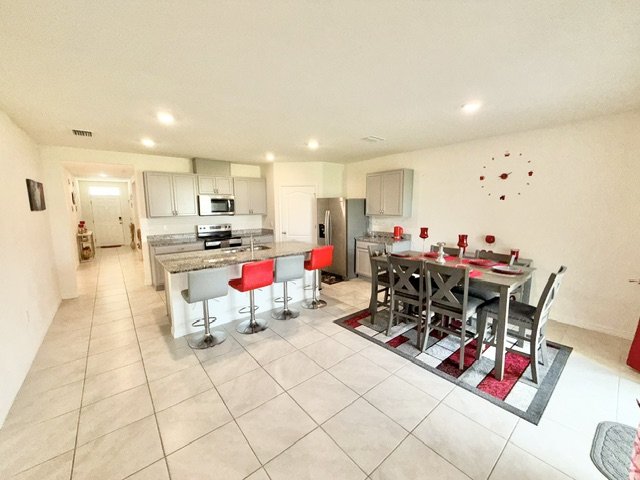 Sanford - 4 Bedroom, 2 Bathroom - $2,795.00 property image
