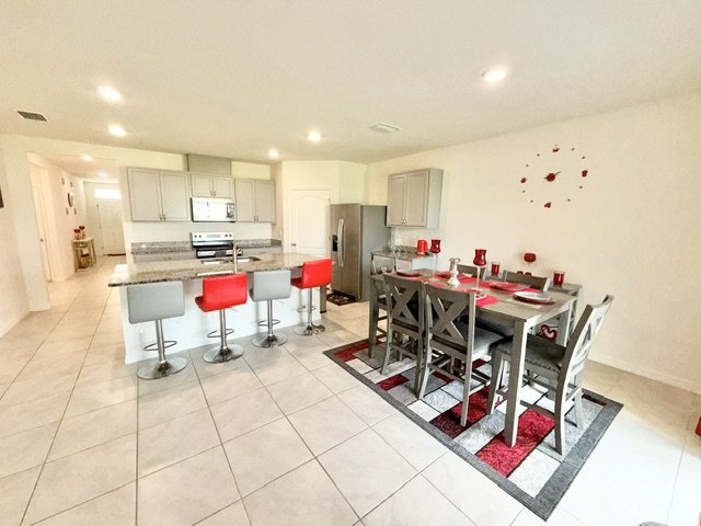 Sanford - 4 Bedroom, 2 Bathroom - $2,795.00 property image