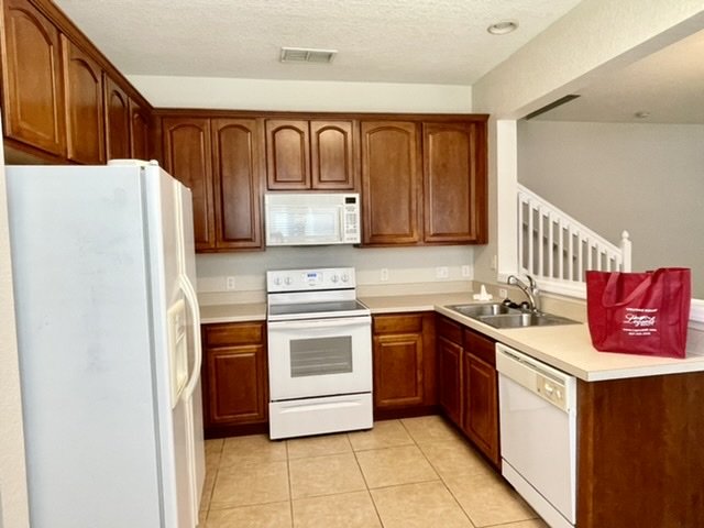 Sanford - 3 Bedroom, 2.5 Bathroom - $2,150.00 property image