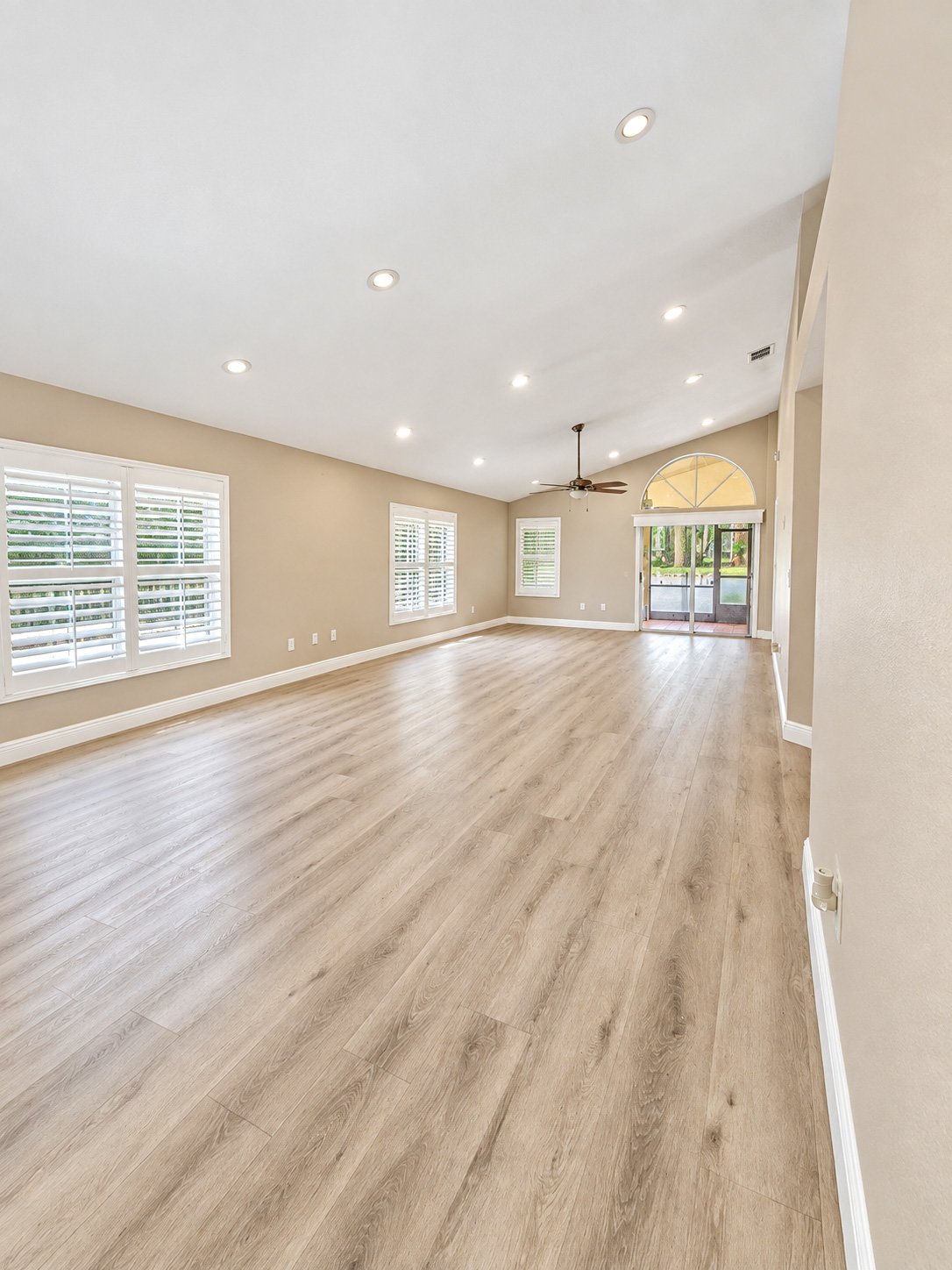Winter Spring - 3 Bedrooms, 2 Bathrooms – $2,585.00 property image