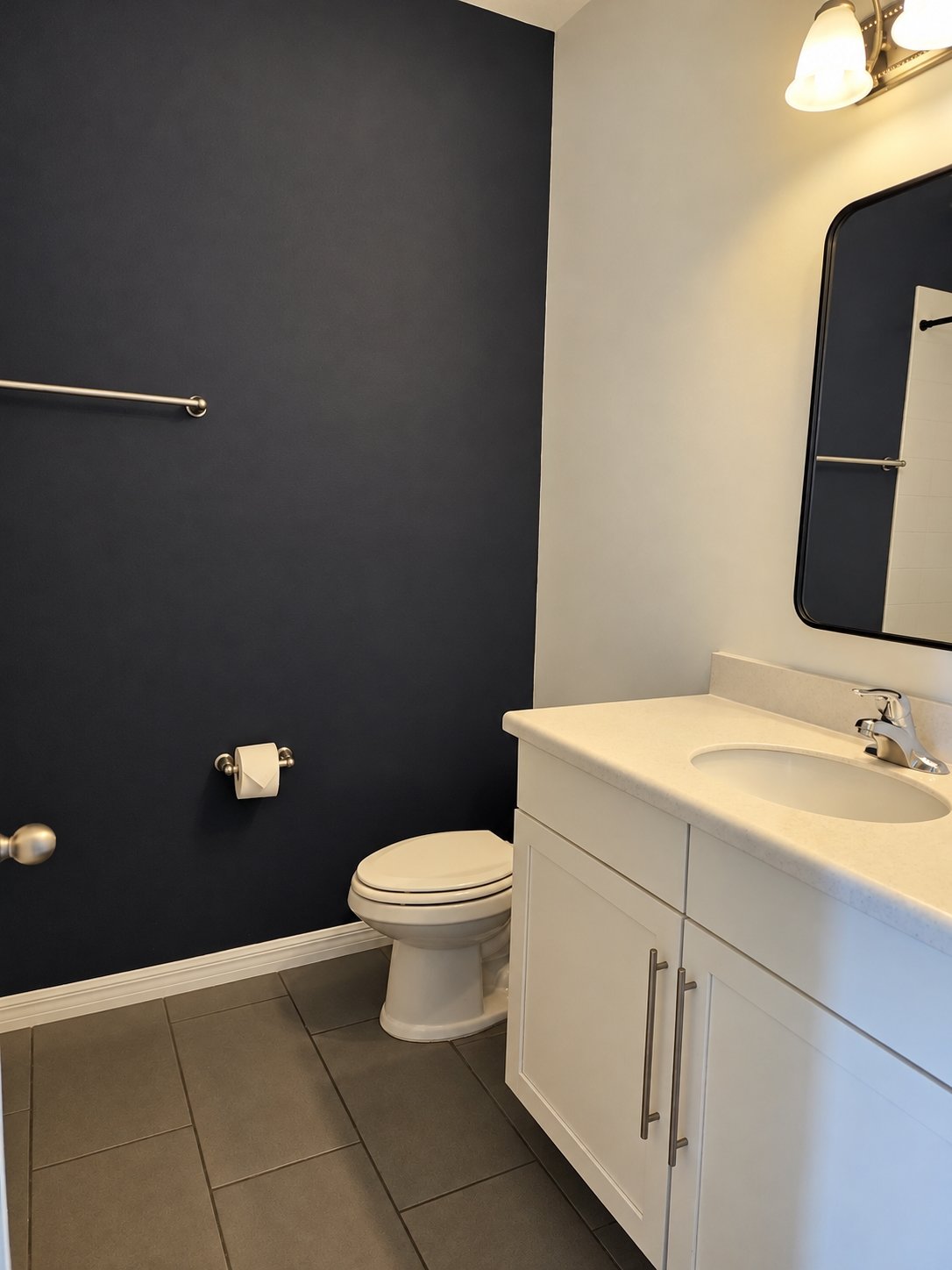 COMMUNITY POOLS – WINDERMERE – 3 BEDROOMS, 2.5 BATHROOMS – $2,800/MONTH property image