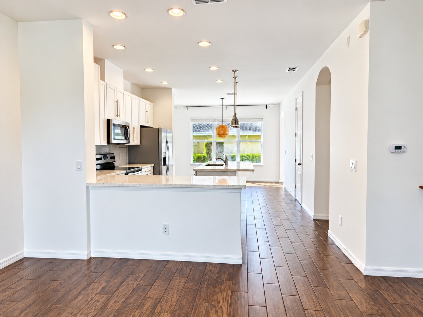 COMMUNITY POOLS – WINDERMERE – 3 BEDROOMS, 2.5 BATHROOMS – $2,800/MONTH property image