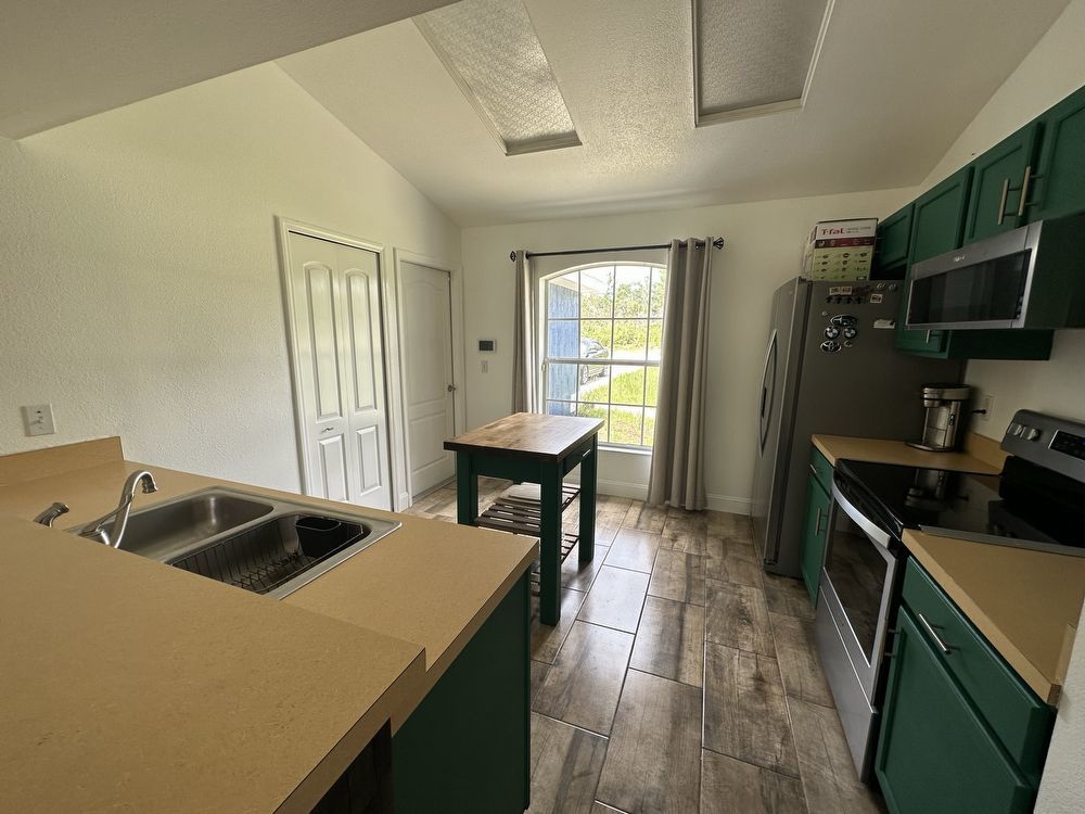 Deltona - 3 Bedroom, 2 Bathroom - $2195.00 property image